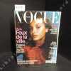 Vogue N° 791 : Feux de la ville - Folklore chic - Fée de l'écran - Spécial accessoires et scoops mode - Maigrir selon son groupe sanguin - Mode : ...