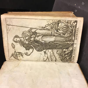 ROMA SACRA ANTICA E MODERNA FIGURATA, E DIVISA IN TRE PARTINella prima delle quali si contengono tutte le Chiese, Reliquie, Stationi, indulgenze, Ospedali, Monasteri, Compagnie, Collegij, Seminari, Pitture, e Scolture, con la Vita de Fondatori, e Nomi degl'ArteficiNella Seconda si contiene la Genealogia di Romolo, la serie de i Ré, Consoli, e Imperatori, Teatri, Anfiteatri, Naumachie, Cerchij, Fori, Curie, Palessi, & altte Antichité.Nella Terza si contenie la descrittione dello stato presente secondo l'ordine di quattordici Rioni, con le Loro Strade, Piazze, Fontane, Palazzzi, Galerie, musei, Librarie, Ville, Giardini, Statue, Quadri, Studij, Accademie, Medaglie, di tutti i Pontefici, delineate dal Famoso tempesta e Nomi dell'Imperatori, Rè, e duchi