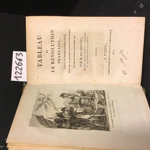 Ouvrage composé de deux textes : 1) Tableau de la Révolution française, depuis son origine jusqu'en 1814, suivi de la Charte constitutionnelle, et orné de figures. 2) Précis de l'histoire de la Révolution française avec une table des principaux décrets rendus pendant les années 1789, 1790 et 1791.