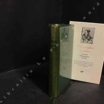 Philosophes taoïstes I - Lao-Tseu, Tchouang-Tseu, Lie-Tseu. COLLECTIF - Avant-propos, préface et bibliographie par Etiemble - Textes traduits, ...