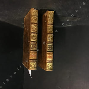 Histoire de la Confédération Helvétique, et abrégé chronologique de l'Histoire de la Nation jusqu'à l'Année 1664. Troisième édition considérablement augmentée, sur-tout des trois derniers Livres & des Tables Généalogiques - Tome Premier & Second (2 volumes)