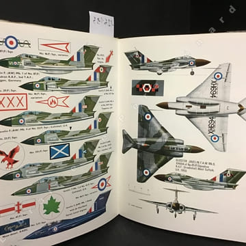 Aircraft in Profile, Vol. 8 (Part numbers 169-192). Martin C. Windrow (General Editor) - With illustrations by P. Endsleigh Castle, A.R.Ae.S., G. J. ...