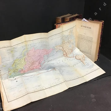 Voyage autour du monde. Tome I : Australie - Tome II : Java, Siam, Canton - Tome III : Pékin, Yeddo, San Francisco . Comte de Beauvoir