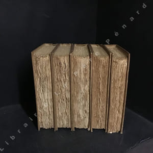 Oeuvres complètes de Buffon, enrichies d'une vue générale des progrès de plusieurs branches des sciences naturelles, et mises en ordre par M. le Comte de Lacepède, augmentées d'un volume contenant le précis des merveilles de la nature, découvertes depuis Buffon jusqu'à nos jours. Nouvelle édition ornée d'un portrait de l'auteur, de 234 planches et d'un tableau gravé de tous les animaux nouvellement découverts.