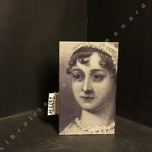 Oeuvres Romanesques Complètes. Tome I & II : Tome I : L'Abbaye de Northanger. Le Coeur et la Raison. Orgueil et préjugé. Appendices : Lady Susan, Les Watson. Oeuvres de Jeunesse : Amour et Amitié, Histoire de l'Angleterre. Introduction, Chronologie, Note sur la présente édition par Pierre Goubert, Notices et notes. Carte. -  Tome II :  Mansfield Park - Emma - Persuasion - Appendices - Serments d'amour, par Elizabeth Inchbald - Chapitre X du volume II de la première version de «Persuasion» - Sanditon - Correspondance