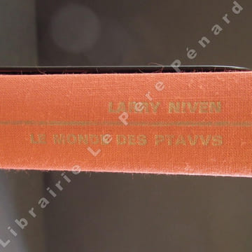 Le monde des Ptavvs. NIVEN Larry ( traduction de Jacques Polanis).