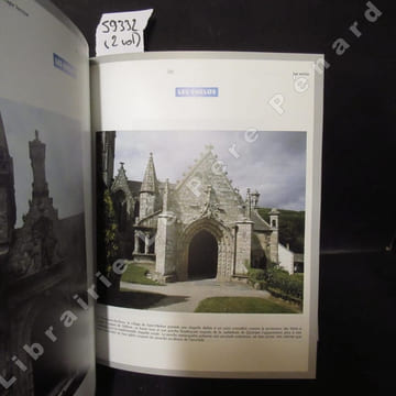 Histoire Générale de la Bretagne et des Bretons. Tome I : Les Bretons : des Venètes à nos jours. Tome II : Culture et mentalités bretonnes. (2 ...