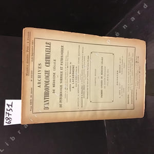 Archives d'Anthropologie Criminelle, de Médecine Légale et de Psychologie normale et pathologique Premier Congrès de Médecine Légale de Langue FrançaiseI. Recherches de laboratoire : Caractérisation de quantité infinitésimale de sang (Prof. G. Corin) - L'anaphylaxie en médecine légale (Dr. Jules Leclercq) - L'examen médico-légal des taches de sang par l'anaphylacto-réaction (Dr. Jacques Parisot) - Recherches biologiques appliquées aux sangs de date très ancienne (Dr. Dervieux) - Le sang caractéristique du foetus, du nouveau-né et de l'enfant en médecine légale (J. Sabrazès, P. Lande et L. Muratet) - Les recherches histologiques en médecine légale (V. Balthazard) - Les empreintes digitales et palmaires invisibles (Dr. Eug. Stockis)II. Observations : De la mort suspecte ou subite par la pénétration accidentelle de corps étrangers venus du dehors dans les voies respiratoires (L. Thoinot, professeur) - Sur la pathogénie des ecchymoses sous-pleurales (Drs. Sarda et Salager) - Pathogénie des lésions de l'asphyxie (G. Corin) - Hémorragie mortelle par plaie des vaisseaux du cou produite par le rebord d'un vase de nuit (Dr. Dervaux) - Rupture de l'oreillette droite par compression du thorax combinée avec la strangulation avec l'aide des mains (Dr. Dufour) - Quatre cas d'empoisonnement par le lysol (Prof. Louis-J.-A. Mégevand)III. Accidents du travail...IV. Intérêts professionnelsV. Psychiatrie médico-légale