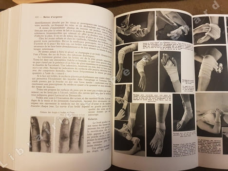 Encyclopédie de la femme et de l'enfant. Guide pratique d'hygiène et de médecine de la femme moderne (2 volumes). HOUDRE, Marie (Docteur Houdré)