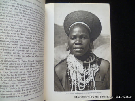 Clarté australes. Joseph Gérard, O. M. I., le Prêtre bien-aimé des Basotho 1831-1944.. Aimé Roche