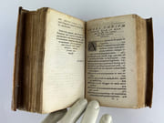 Institutiones iuris canonici, quibus ius pontificum singulari methodo libris quatuor comprehenditur. Nunc primum annotatis in margine locis, unde sumptae sunt. Suivi de : Rubricae summae capitulorom iuris canonici, Thomae Noageorgi Straubingentis opera in par Paulo Lancelotti - Image 8