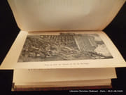 Pékin, Yeddo, San Francisco. Voyage autour du monde. Ouvrage enrichi de 4 cartes et de 15 gravures-photographies par Deschamps. par Beauvoir Comte de - Image 8