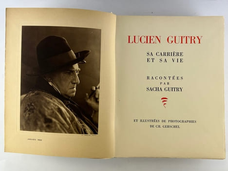 Lucien Guitry raconté par son fils. Sa carrière et sa vie.. Sacha Guitry. Photographies de Ch. Gerschel