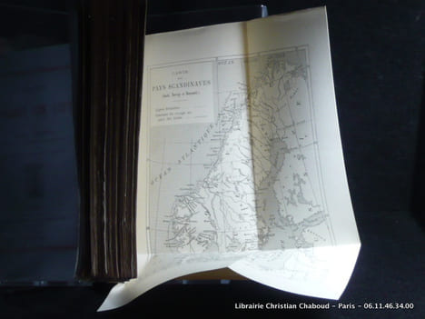 Voyage au pays des Fjords. Orné d'une carte et de vingt-huit phototypies.. Sallès, Antoine