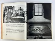 Buchenwald par Collectif. (Hrsg. v. Komitee der Antifaschisten Widerstandskämpfer in der DDR). Bildautor: Ersnt Schäfer. M. Beitr. v. A. Zweig, H. Sandberg, H. Otto - Image 4