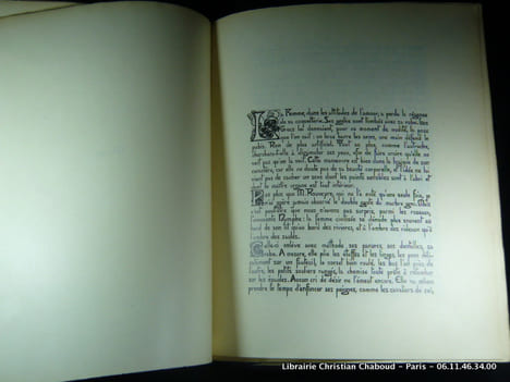 Le Gynécée. Dessins inédits de Rouveyre 1907 à 1909. Recueil précédé d'une glose de Rémy de Gourmont.. Rouveyre, André. Rémy de Gourmont.