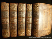 Les Oeuvres d'Horace, traduites en françois, avec des notes, et des remarques critiques sur tout l'ouvrage, par Mr Dacier.  Dernière édition, avec l'Original Latin, revuë, corrigée & enrichie en figures. En 5 volumes. par Horace - Image 2