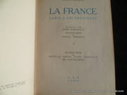 Paris, la France et les Provinces. par Doré Ogrizek. Textes de Roger Roumagnac. Gastronomie de Pierr e Andrieu. Illustrations de Beuville, Fircsa, Pilon, Grau-Sala, de Sainte Croix. - Image 2
