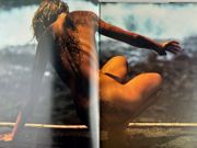 Femmes captives par Jeff Dunas - Image 3