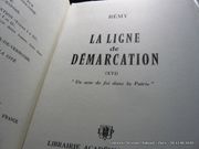 La ligne de démarcation (XVI). Edition originale. Un des 50 exemplaires de luxe numérotés. par Rémy - Image 3