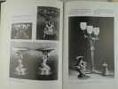 L'univers des bronzes et des fontes ornementales (chefs-d'oeuvres et curiosités 1850-1920) JOINT : Le Bronze et l'Animal par Edith Mannoni. Massin Ed. ...