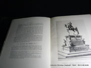 LE PONT-NEUF. Introduction de Henri Lavedan. Ornements de Jean-Jules Dufour. Tome I : Le Pont-Neuf dans Paris. Tome II : Paris sur le Pont-Neuf. par BOUCHER François - Image 4