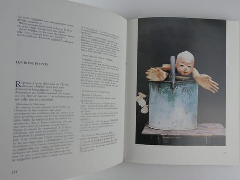 Pis que peindre. Chronique artistique 1981-1990. Envoi de l'artiste au comédien Jacques Duby et à son épouse.. Yankel