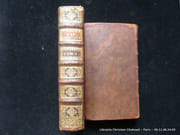 Traité des maladies les plus fréquentes et des remèdes propres à les guérir.  En 2 volumes. par Helvétius - Image 2