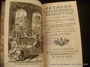 Petrone. Latin et François; traduction entière suivant le manuscrit trouvé à Belgrade en 1688. Avec plufieurs Remarques et Additions, qui manquent dans la première Edition. Nouvelle Edition augmantée de la Contre-Critique de Petrone. En deux vols. par Petrone - Image 2