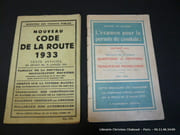 L'examen pour le permis de conduire.  Edition de 1933  Indication des principales Questions et Réponses ainsi que des Principales Manoeuvres en usage dans l'examun pour le permis. Ed. Flammarion.  Joint le Nouveau Code de la Route 1933. Texte officiel du par Baudry de Saunier