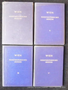Wien – Kunsthistorisches Museum I, II, III, IV Ansichtskartenmappen mit Postkarten.