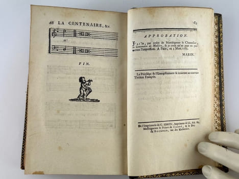 Oeuvres de Molière, avec des remarques grammaticales; des Avertissemens et des Observations sur chaque pièce, par M. Bret. En 6 volumes.. MOLIERE