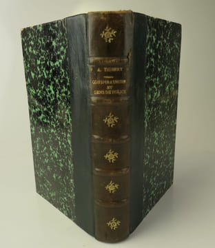 Conspirateurs et gens de police. Le complot des libelles (1802) avec 6 planches hors texte. Envoi.. AUGUSTIN-THIERRY Gilbert