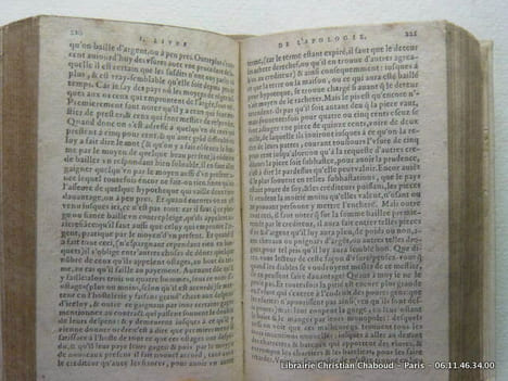 L'introduction au traité de la conformité des merveilles anciennes avec les modernes. Ou, traité preparatif à l'Apologie pour Herodote. L'argument est ...