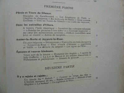 L'Inde mystérieuse. Ses Rajahs. Ses Brahmes. Ses Fakirs. Avec une reproduction de peinture ancienne et 80 photographies. Ornements et lettrines d'après de vieilles enluminures indo-persanes.