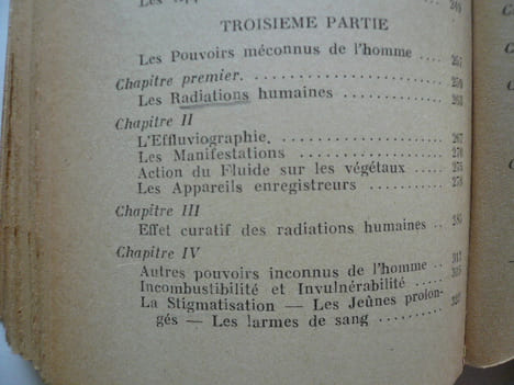 Au seuil du monde invisible. Nouveau traité de métapsychique. 8 illustrations dont 6 hors-texte. René TRINTZIUS