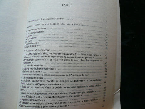 Les Cahiers de Chronos. Roger Caillois. Témoignages, études et analyses, précédés de 39 textes rares ou inédits de Roger Caillois. . Sous la direction ...