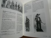 CRECHES ET TRADITIONS DE NOEL. Catalogue de l'exposition du Musee national des arts et traditions populaires - 21 oct 1986 - 16 fevrier 1987. par Collectif. Commissaire Jean Cuisenier. - Image 5