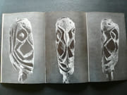 Sculpture Monumentale d'Océanie. Sculpture  monumentale de Nouvelle Guinée et des Nouvelles Hébrides. Catalogue d'exposition Galerie Jeanne Bucher 20 déc. 1961-4 fév. 1962. Joint 5 tirages argentiques de Luc Joubert.  par Textes de Christian Zervos, Pierre Loeb, Tristan Tzara, Marcel Evrard. Photographies de Luc Joubert.  - Image 3