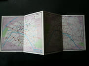 Réunion de 10 dépliants de la RATP, comprenant : 6 plans de réseau d'autobus et de métro de 1976, 1977, 1979, 1980, 1981 / Un dépliant 1979 sur les Excursions - 120 circuits / Guide pratique du RER A - B (1977) et un Billet de Tourisme 1981. par RATP - Image 5