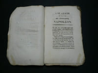 Une Année de la vie de l'Empereur Napoléon, ou Précis historique de tout ce qui s'est passé depuis le 1er avril 1814 jusqu'au 20 mars 1815, relatif à S. M. et aux braves qui l'ont accompagné, son départ de Fontainebleau, son embarquement à Saint-Rapheau près Fréjus, son arrivée à Porto-Ferrajo, son séjour à l'île d'Elbe et son retour à Paris. Par A. D. B. M***, lieutenant de grenadiers.