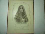 ALBUM REUNISSANT ENVIRON 130 PHOTOS ET DE COURTES NOTICES SUR LES ARTISTES FEMININS :  Julie Bartet, Blanche Pierson, Magnier, Jeanne Bertin, Suzanne Devoyod, Blanche Baretta, Delna, Francine Decroza, Suzanne Reichenberg, Cheirel, Bonheur, Segond-Weber, Duclerc, Fège, MégardMily Meyer, Paulette Filliaux, Jane Marcy, Chassaing-Taride, Marie-Louise Marsy, Emma Eames, Lucienne Bréval, Fougère, Blanche Dufrène, Yahne, Cassive, Tessandier, Emma Calvé, Derville, Hélène Murany, Rose Caron, Louise Brévazl, Avril, Yvette Guilbert, Renée de Presle, Thomsen; Miss Ethel Ross Selwicke, Carrère-Xanrof, Anne Judic, Sorel, Cléo de Mérode, Chabot, Jane Harding, Jeanne Ludwig, Marie Fériel, Jeanne Granier, Jane Demarsy, Otero, Lucy Berthet, Gabrielle Réjane, Jeanne Darlaud, Jane Pierny, Demarsy, Alice Dufrêne, Suzanne Avril Sanderson, Burty, Lucy Gérard, Yahne, Drunzer, Newa Cartoux, Frémaux, Félicia Mallet, Peyral, Suzanne Munte, Réjane, Cerny, Lynnès, Lainé Luguet, Héglon, Nancy Martel, Emilienne d'Alençon, Gabrielle Bazrot, Maria Legault, Andrée Ciriac, Henriette de Mongey, Marcelle Lender, Suzanne Elven, Simone Damaury, Julia DepoixAngèle Héraud, Mathilde Auguez, Alice Dufrène, Soel, Aimée Martial, Melba, Lucy GérardLoellia Froissard, Valérie Colbert, Jane Harding, Marguerite Caron, Suzanne Dalbray, Anna Held, Marie Delna, Rosa Bruck , Héglon, Lavallière, Miss Ethel Ross Selwicke, Raphaelle Sisos, Jane Pierny, Nebbia, Sarah Bernhardt, Marguerite Ugalde, Jeanne Bertiny, Cléo de Mérode, Emma Calvé, Méaly et Emilienne d'Alençon, Marthe Brandès, Eugénie Yahne, La Belle Otéro, Germaine Gallois, Eugénie Buffet, Théo et Saulier, Jeanne Saulier, Gabrielle Réjane-Porel, Valentine Valty, Saint-Cyr, Liane de Pougy, Cécile Sorel, J. Demarsy, Andrée Cyriac, Sybil de Sainderson, Marguerite Nébia, Biana Duhamel, Wanda de Boncza. par PHOTOS DE REUTLINGER ET DE G. CAMUS - Image 1