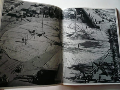 Jacques Prévert présente Le Cirque d'Izis avec quatre compositions originales de Marc Chagall.