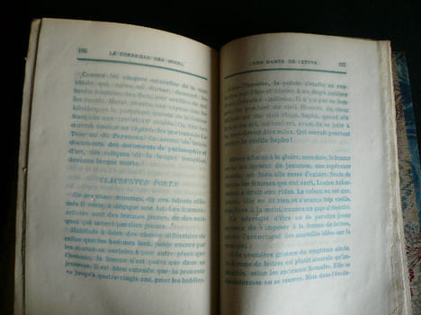 La Corbeille des Roses ou les Dames de Lettres. Essais.. Jean de Bonnefon