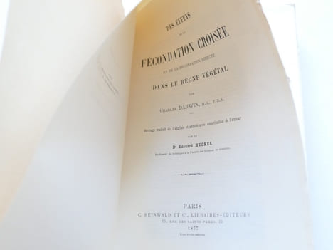 Des effets de la fécondation croisée et de la fécondation directe dans le règne végétal. Charles Darwin