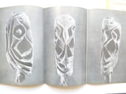 Sculpture Monumentale d'Océanie. Sculpture monumentale de Nouvelle Guinée et des Nouvelles Hébrides. Catalogue d'exposition Galerie Jeanne Bucher 20 déc. 1961-4 fév. 1962.  par Textes de Christian Zervos, Pierre Loeb, Tristan Tzara, Marcel Evrard. Photographies de Luc Joubert.  - Image 4
