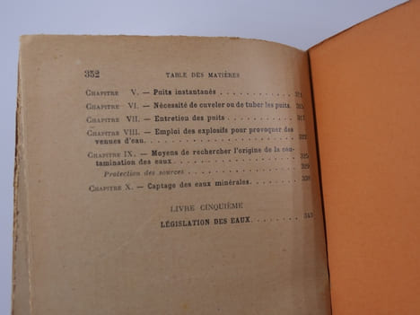 RADIESTHESIE  - L'ART DE DECOUVRIR LES SOURCES ET DE LES CAPTER. Les propriétés de l'eau - Les eaux souterraines - La recherche des sources et des ...