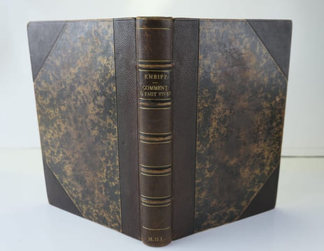Lysistrata. Traduction nouvelle avec une introduction et des notes par Ch. Zévort. Édition ornée de plus de 100 gravures par Notor.. ARISTOPHANE