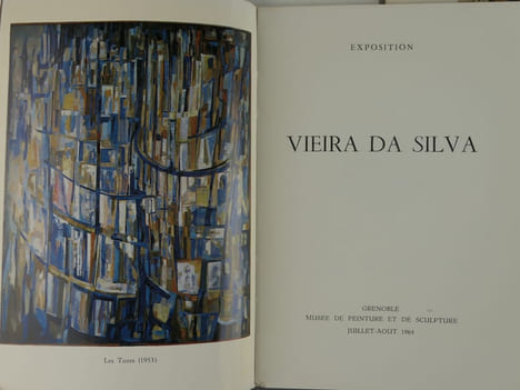 VIEIRA DA SILVA. Réunion de 2 ouvrages et 7 catalogues d'exposition : 1) Vieira da Silva, par René de Solier, Le Musée de poche, 1956, 53p. 2) ...