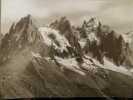 (PHOTOGRAPHIE) Massif du Mont-Blanc : Aiguille du Plan, Dent du Crocodile, Dent du Caïman, Pointe Lépiney, Aiguille du Fou, Aiguille des Ciseaux, ...